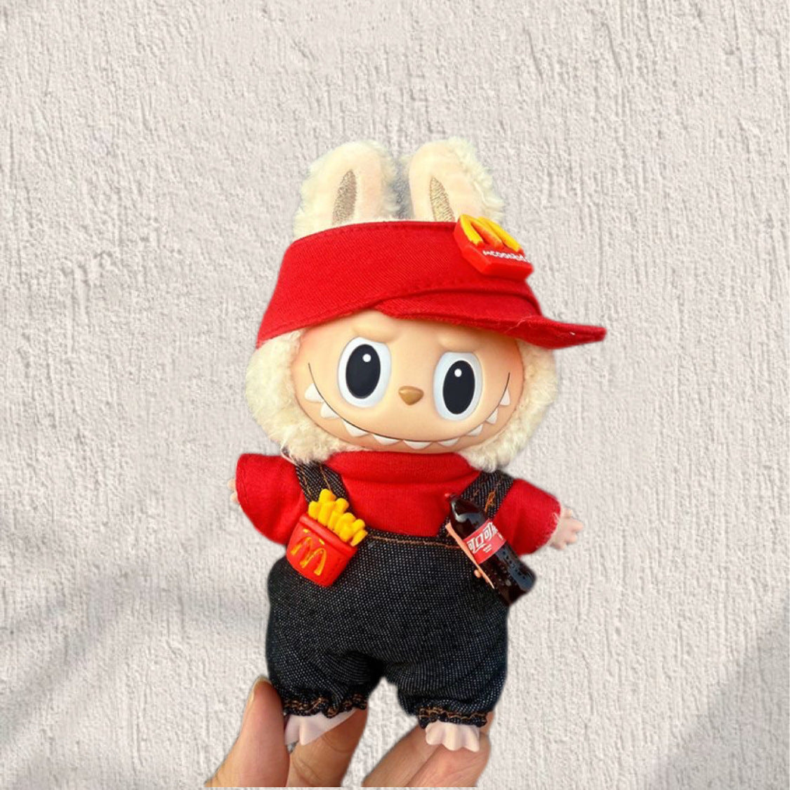 labubu17 cm Sitting Party Doll Clothes One or Two Generations of Plush Doll Brags Cloth Clothes Vinyl Face